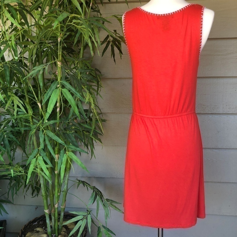 🎉Design History Coral Embroidered Dress - Picture 3 of 6